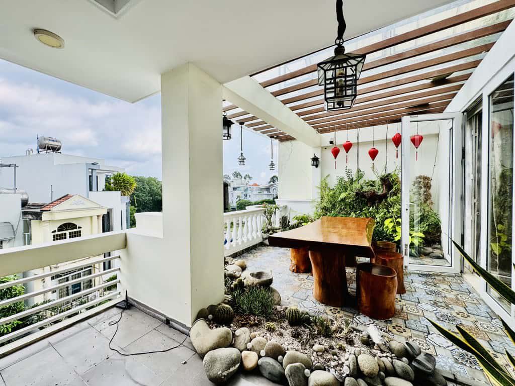 Bán nhà Bình Tân - Biệt thự Khu Tên Lửa - Giá chỉ nhỉnh 29 tỷ